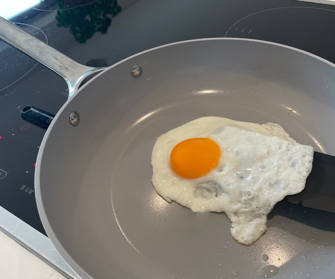 Caraway Ceramic Non-stick pan on my induction stove