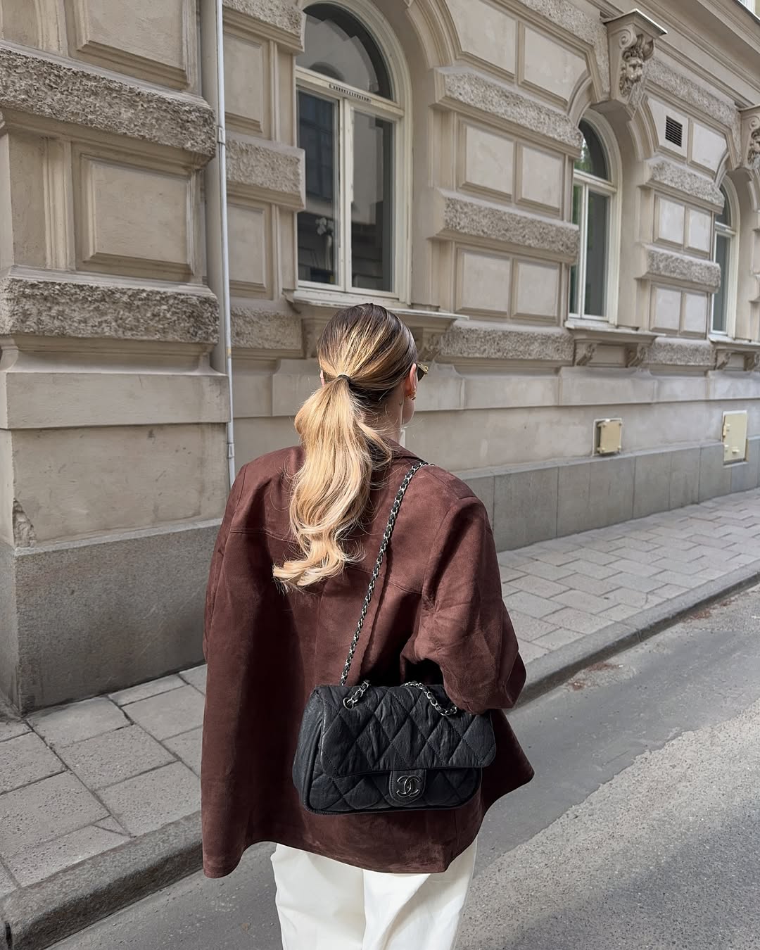 low ponytail for fine hair