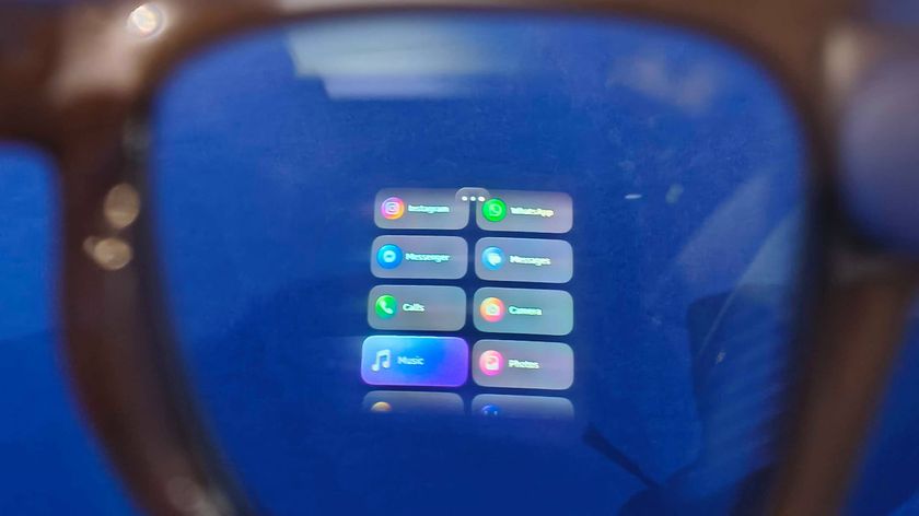 Meta Ray-Ban Display screen on lens