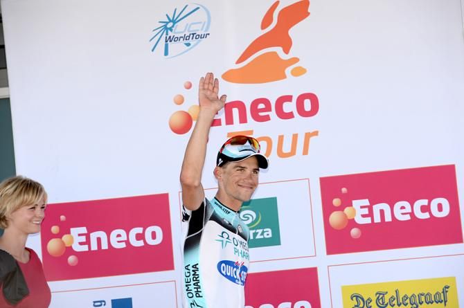 Zdenek Stybar (Omega Pharma-QuickStep) salutes the fans