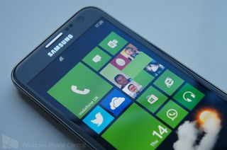 ATIV S Review Display