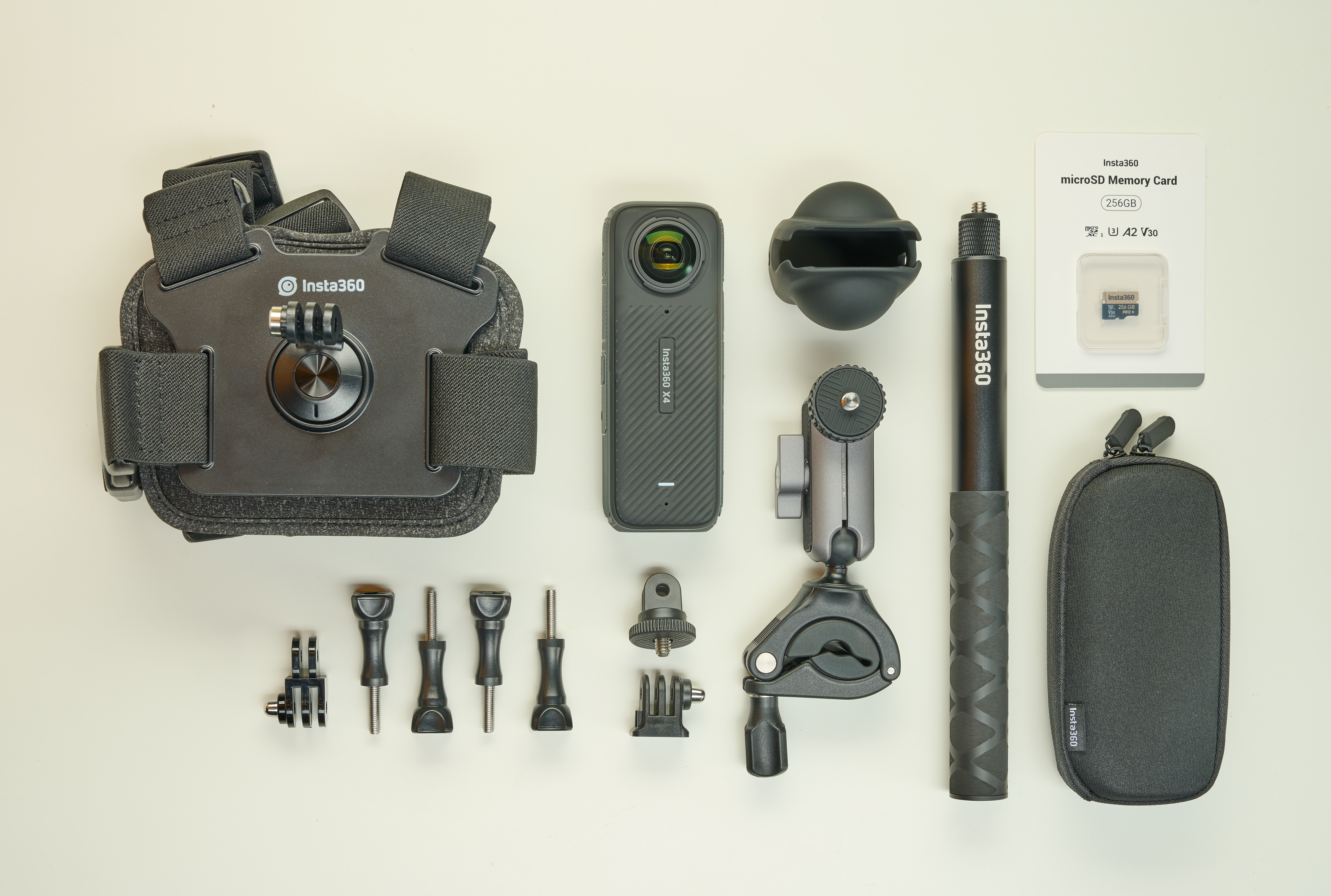 Insta360 bike bundle mounts and accessories