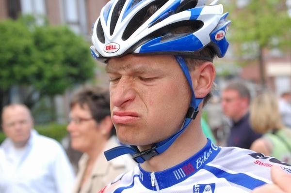 Jeroen Das (Illi Bikes Cycling Team) had a bad day. Photo &copy;: Tom De Meyer/www.TomDeMeyer.be