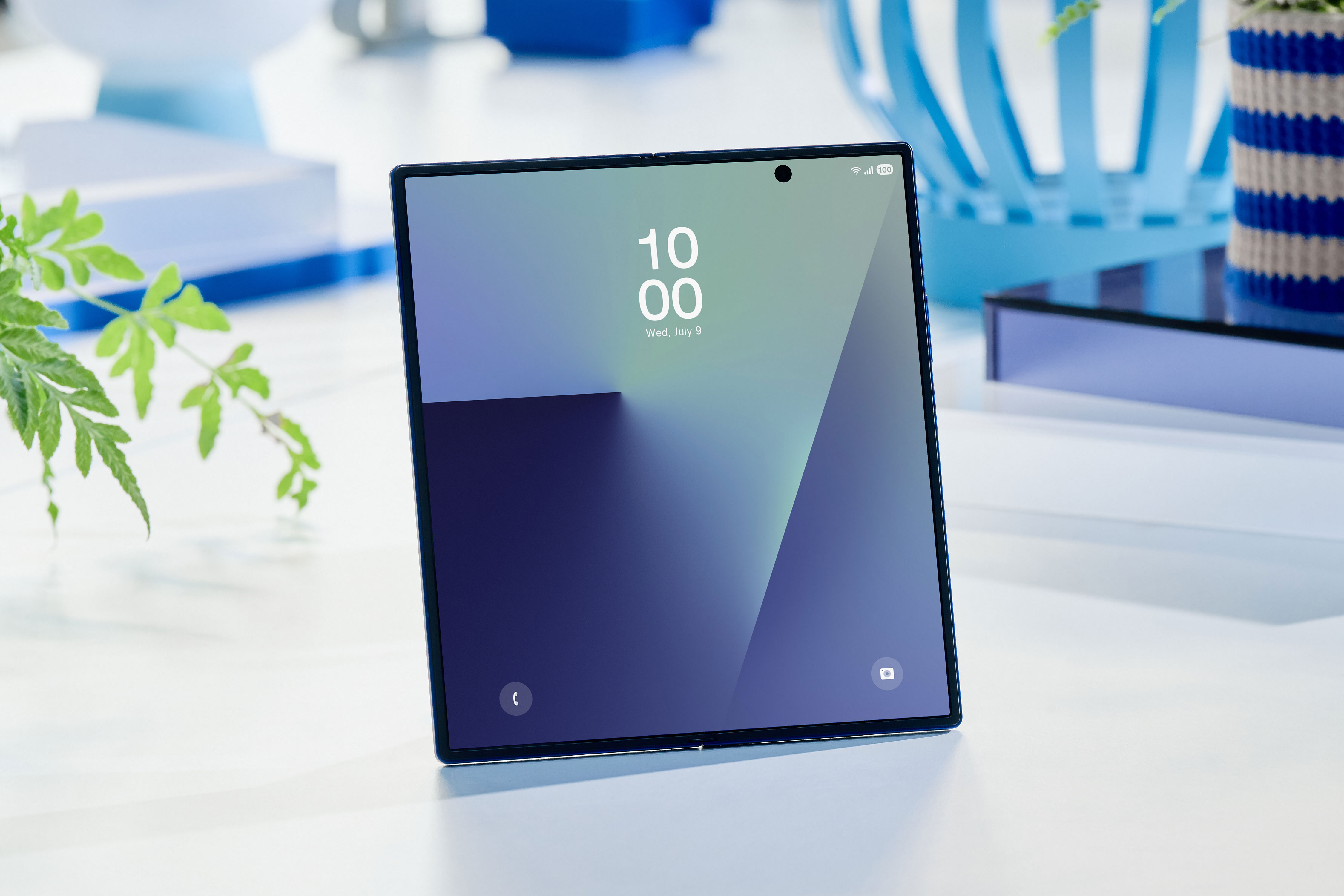 Samsung Z Fold7 press images