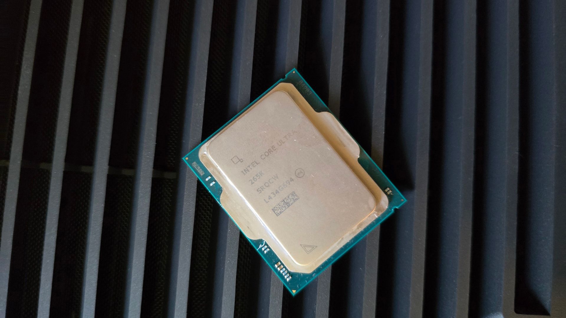 The Intel Core Ultra 7 265K desktop CPU