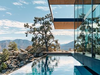 Infinity swimming pool at High Desert Retreat by Aidlin Darling Design