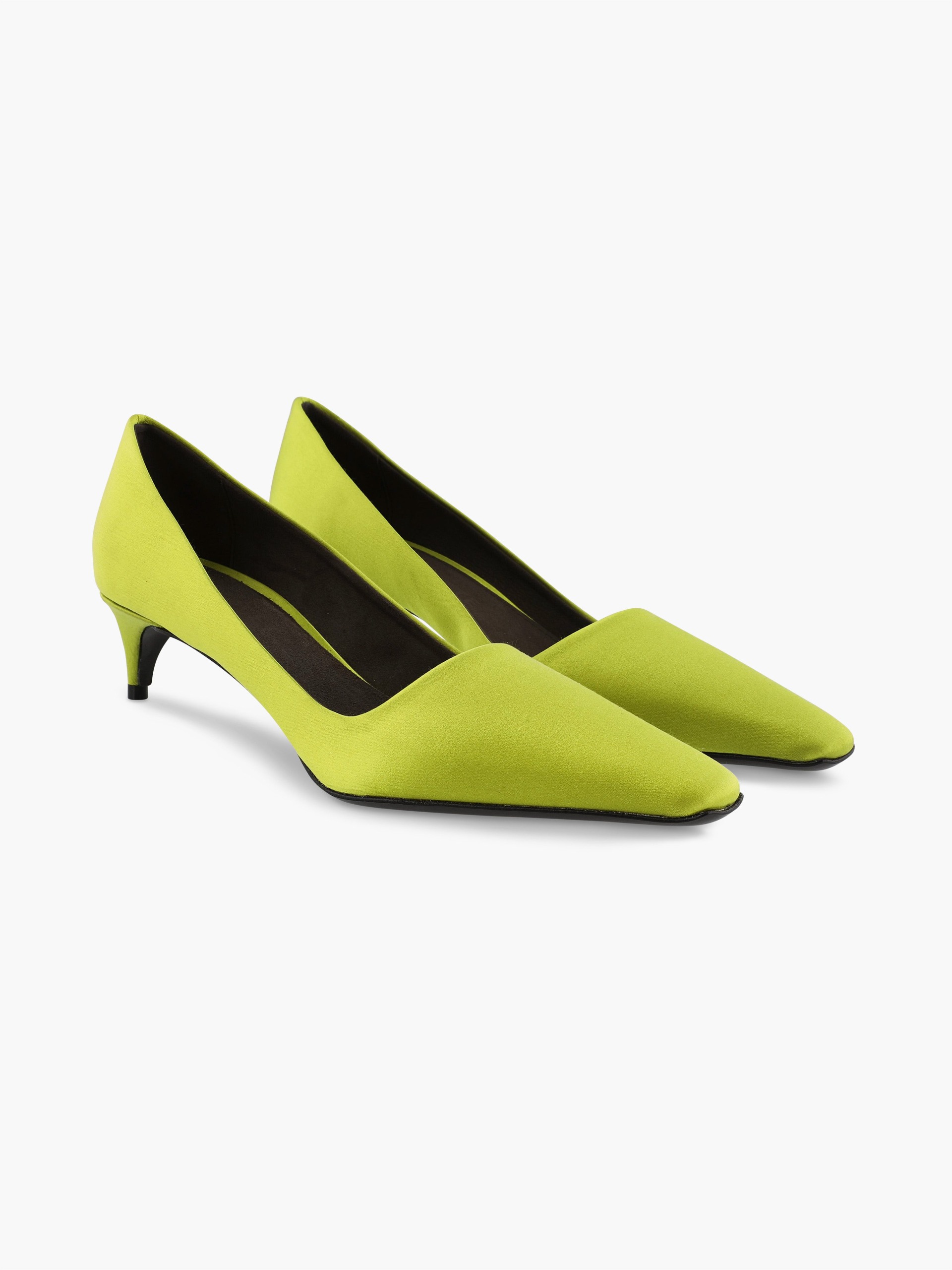 Classic Satin Pump