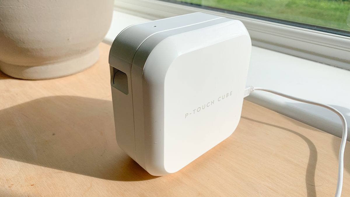 Brother P-Touch Cube Plus PT-P710BT label printer review | Digital ...