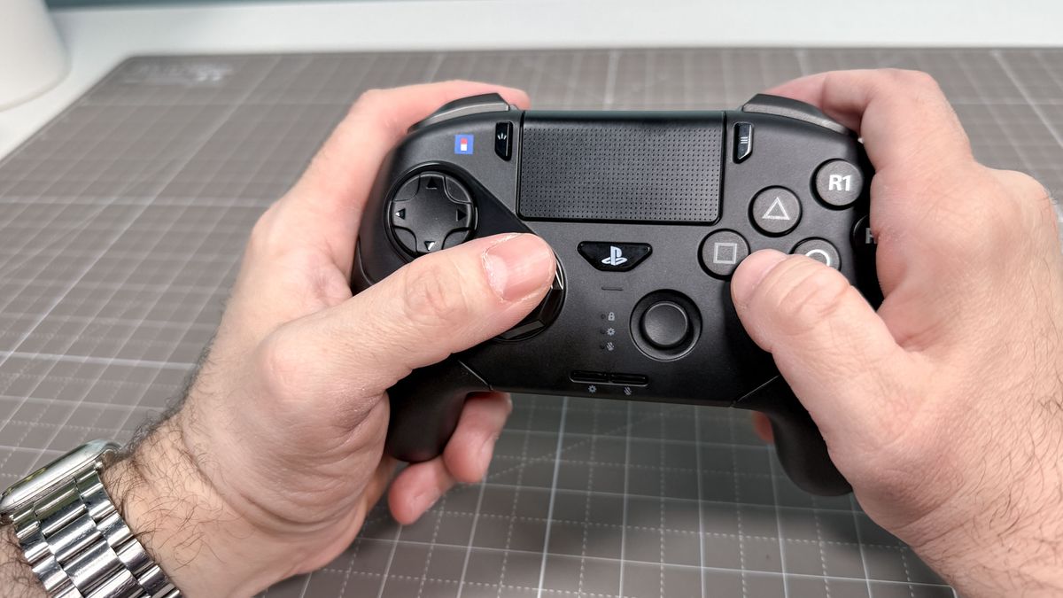 Hori Wireless Fighting Commander Octa Pro review | Tom's Guide