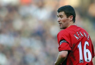 Roy Keane playing for Manchester United in 2003