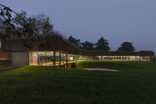 mutti canteen Quisimangia with green roof