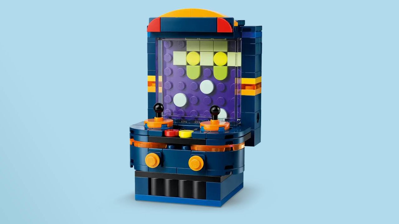 Lego 3 in 1 Retro Game Console mini arcade example.