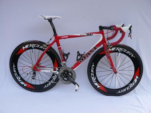 The Kenda Pro Cycling presented by Geargrinders team bike