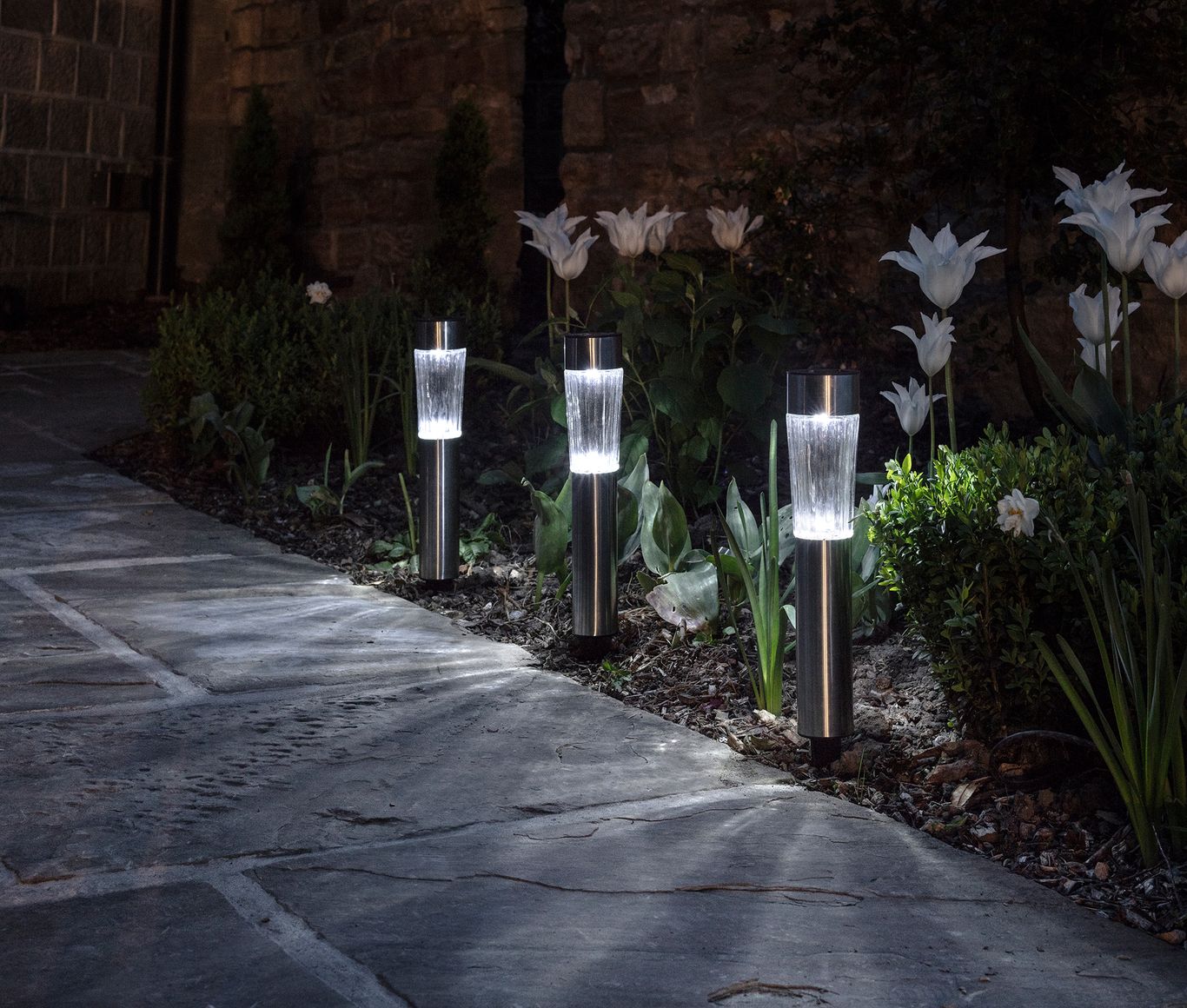 How to plan your garden lighting Real Homes