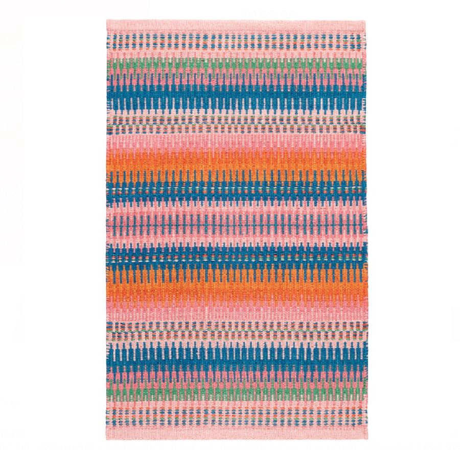 Best Outdoor Rugs 12 Buys to Make Your Backyard Cozier Livingetc