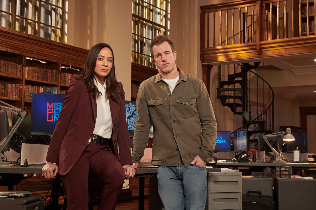 Dania Ramirez and Scott Caan in Alert: Missing Persons Unit