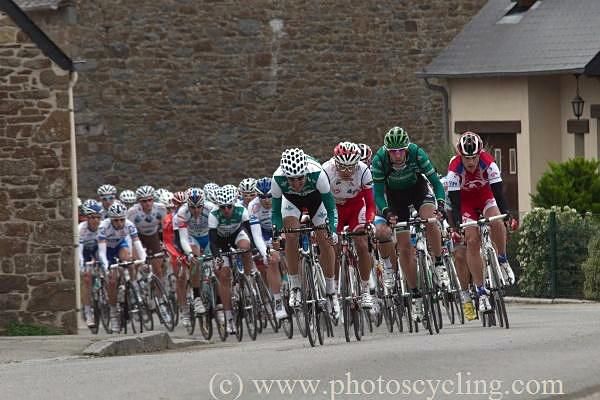 The field chasing in Fl&egrave;che d'Emeraude