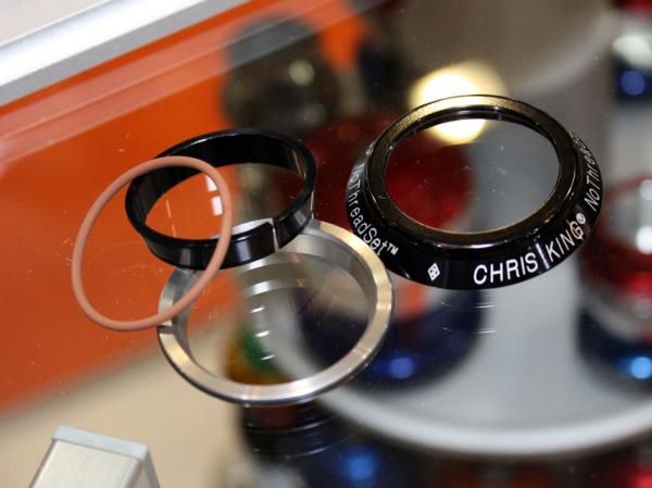 Hallelujah! Chris King has finally added a proper tapered split ring to its upper headset assemblies, making for what we expect to be a rock-solid setup even on longer-travel bikes as compared to the occasionally problematic o-ring setup.