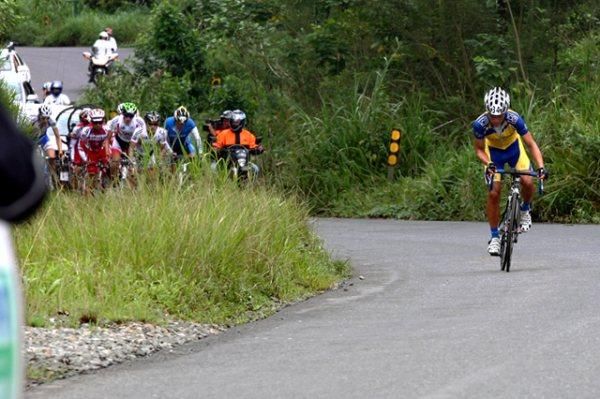 Costa Rican rider Miguel Rojas tried to get away on his own.