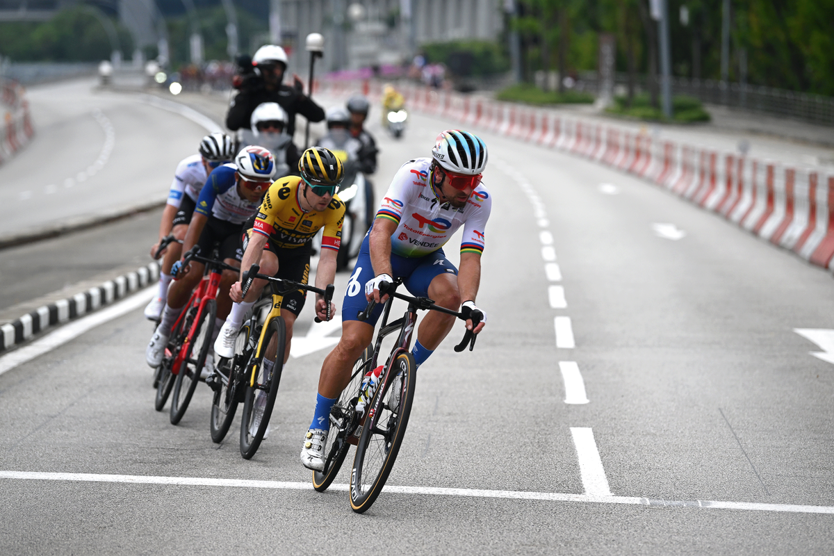 Peter Sagan was on the attack throughout the Singapore Criterium
