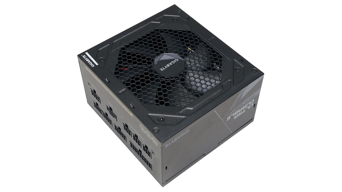 Gigabyte UD1000GM PG5