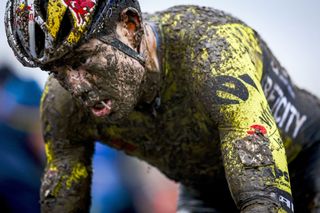 Wout van Aert endures rain and mud en route to solo victory at World Cup Dendermonde, his third victory in four starts at the event