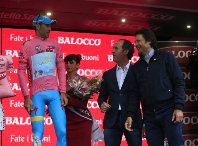 Giro d'Italia leader Vincenzo Nibali (Astana) on the podium in Treviso