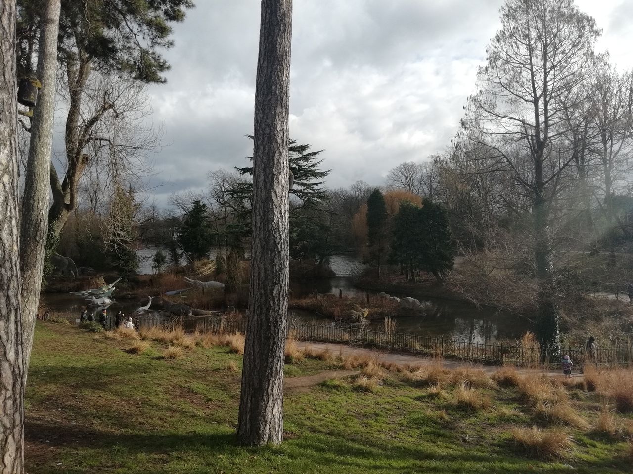 There&rsquo;s a nice warm tone to this image, but higher-end hardware would handle the contrast to the left side of the screen and the shadow detail of the far-away trees better.