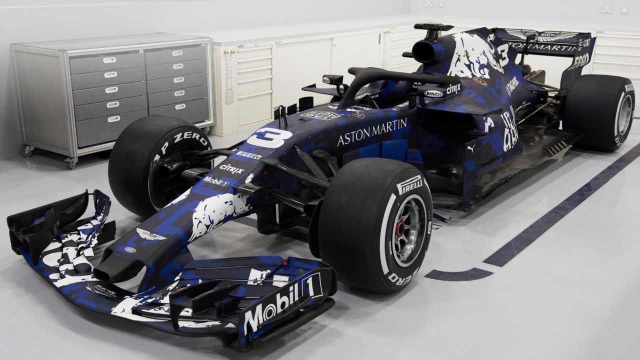Red Bull Racing RB14 pic 1