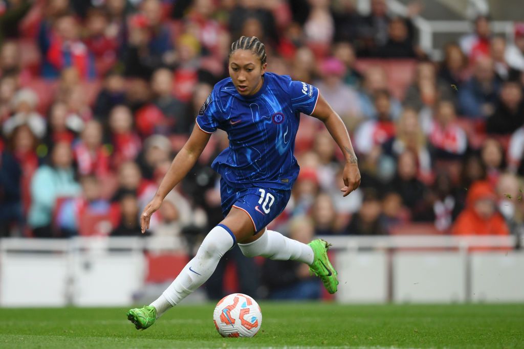 Lauren James of Chelsea in action during the Barclays Women&#039;s Super League match between Arsenal and Chelsea at Emirates Stadium on October 12, 2024 in London, England.