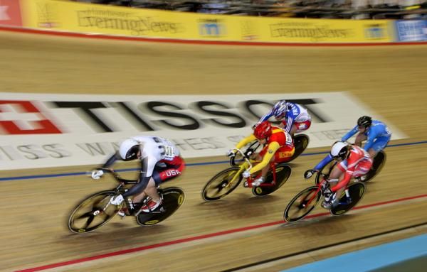 Jennie Reed (USA) goes for a long one in the women's keirin