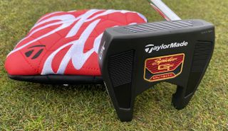 TaylorMade Spider GT Split Back Putter with club head cover