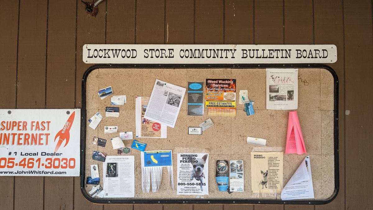 Closed store in Lockwood California