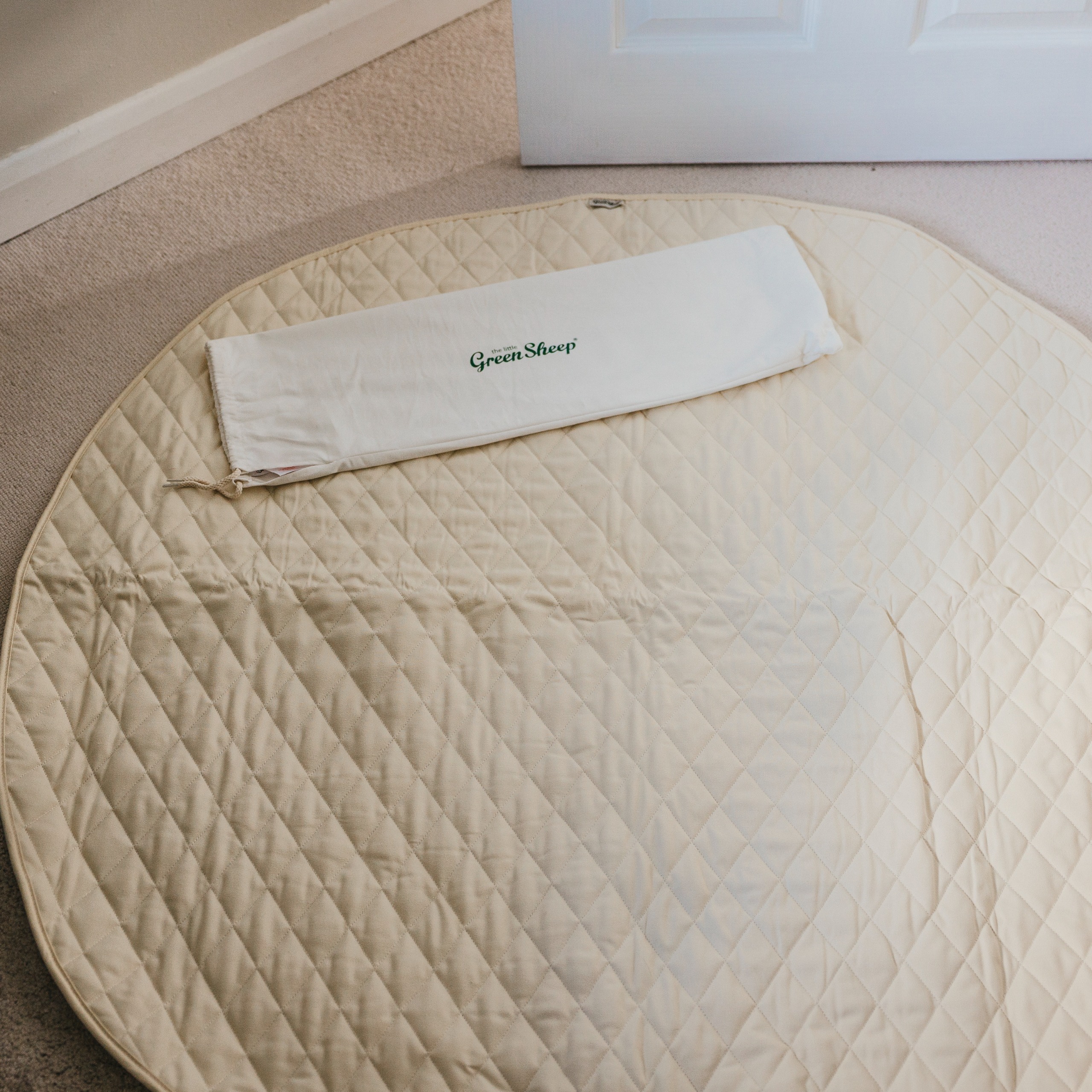 The Little Green Sheep Linen play mat