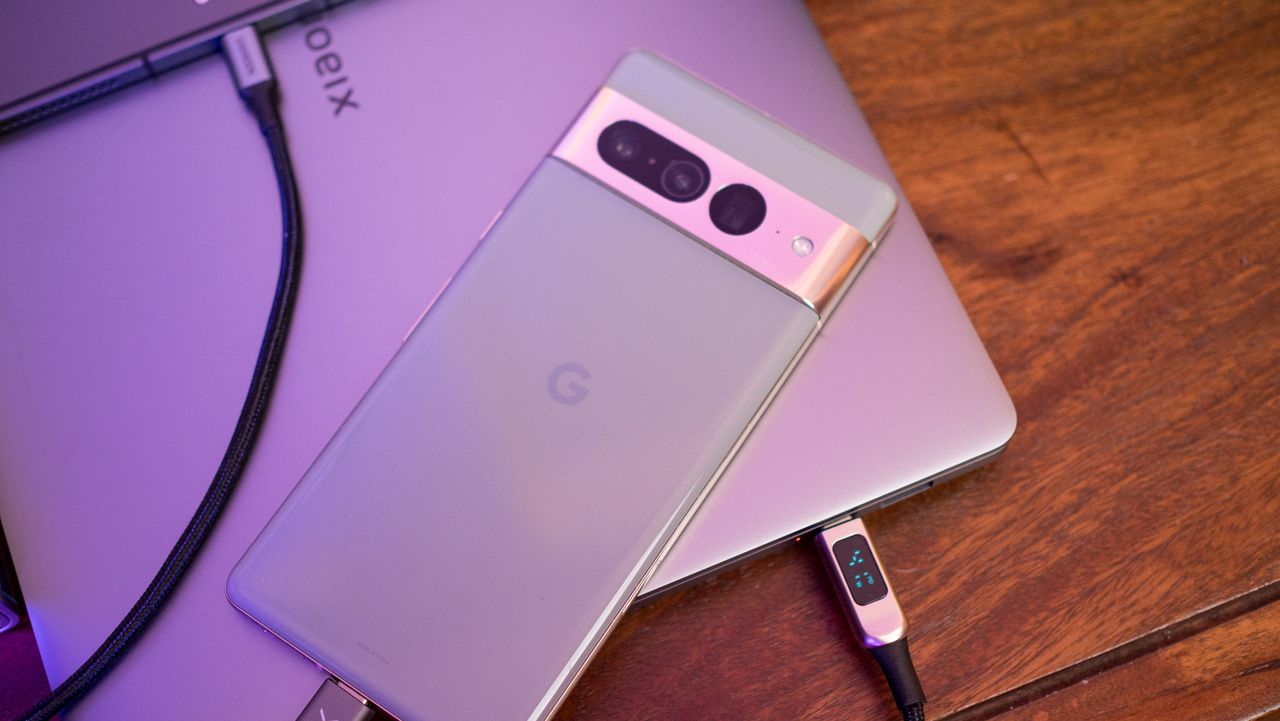 UGREEN Nexode 200W review