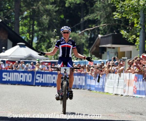 Julie Bresset (France) wins her first elite women's cross country world championship