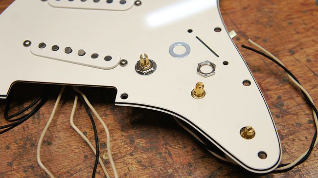 How to change your Stratocaster's pickups | MusicRadar