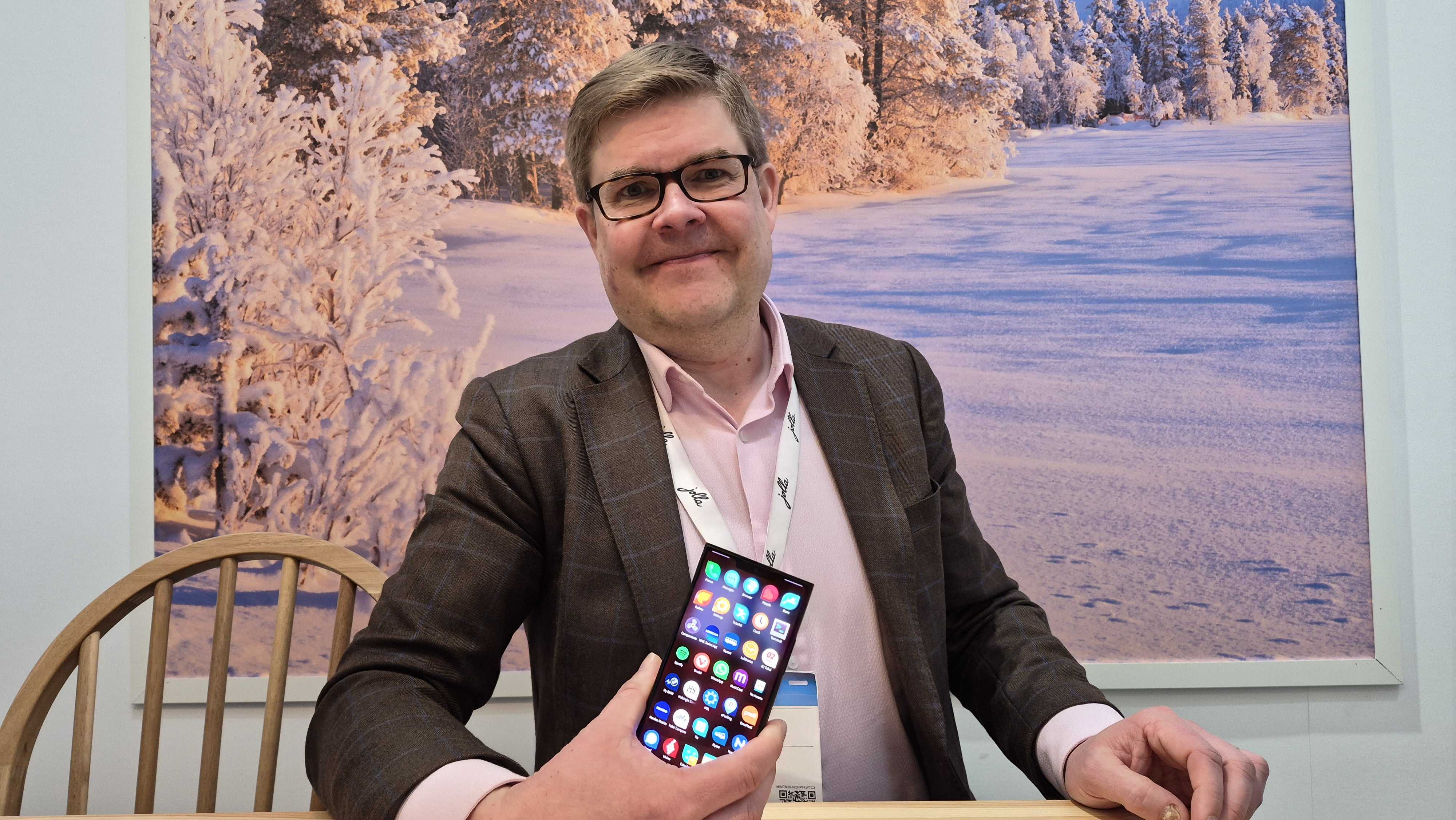 Sami Pienim&amp;auml;ki, CEO and co-founder of Jolla, pictured holding the new 2026 Jolla Phone during a discussion with ITPro at MWC 2026 in Barcelona, Spain.