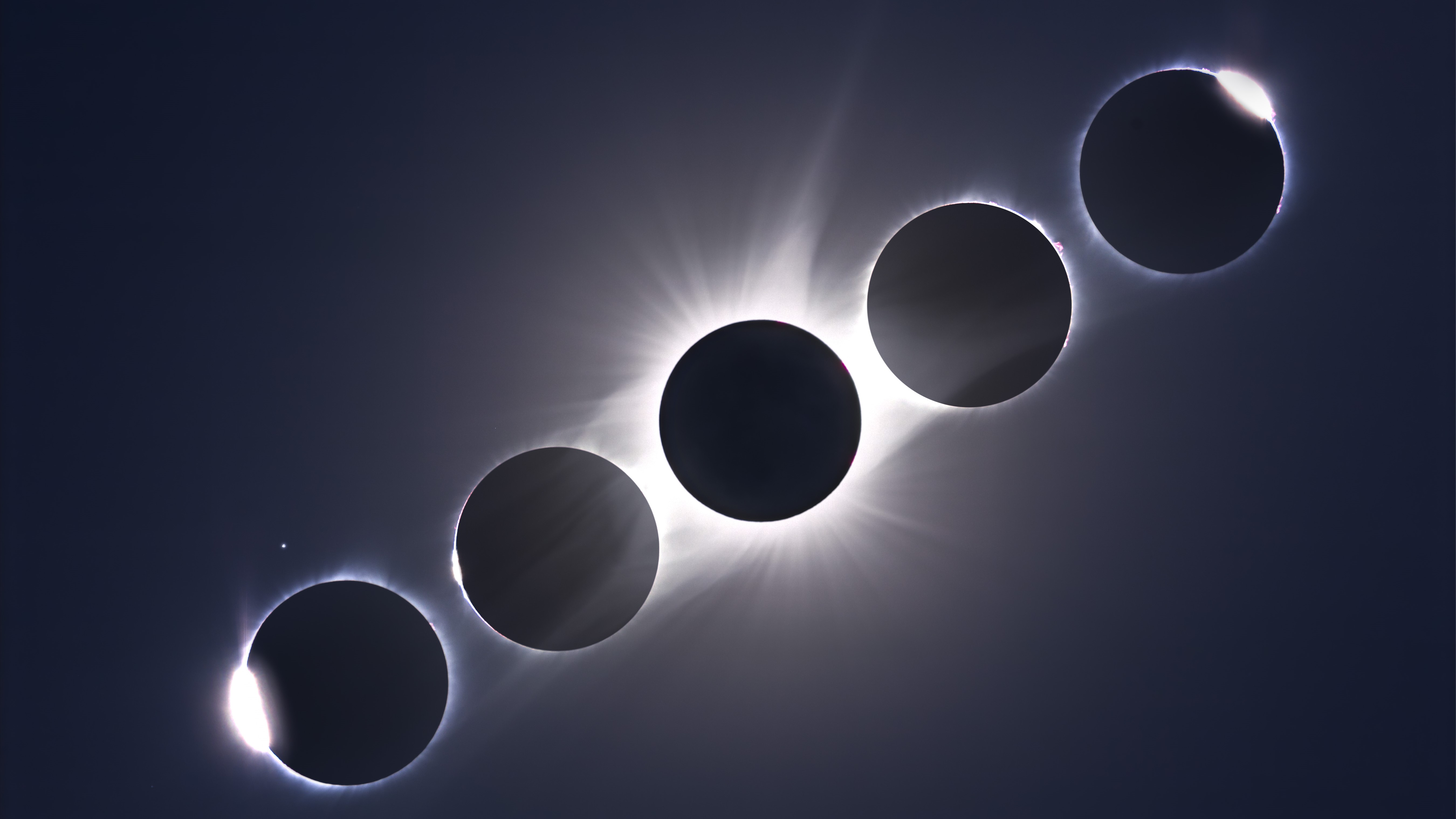 Diamond Ring Eclipse Stock Photo - Download Image Now - Astronomy, Awe,  Corona - Sun - iStock
