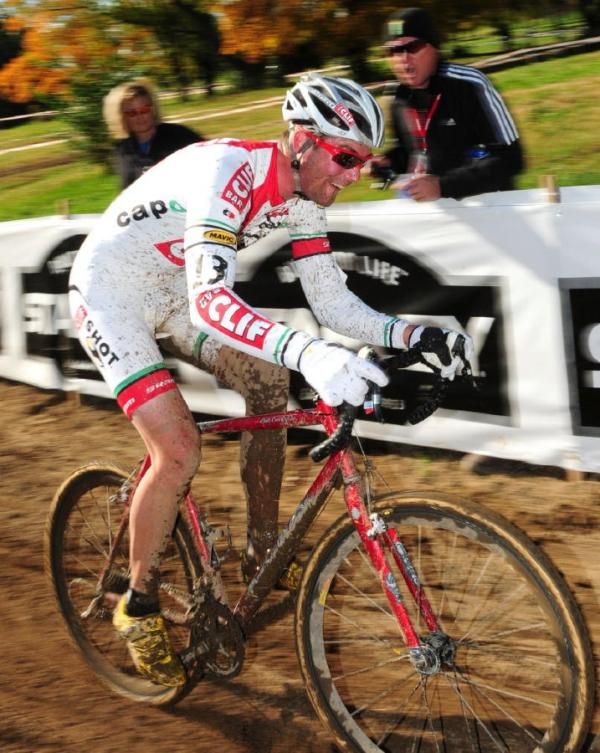 Troy Wells (Clif Bar) is all over his bike in the sand