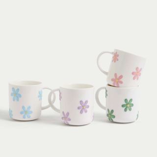 Set of 4 Embossed Floral Mugs