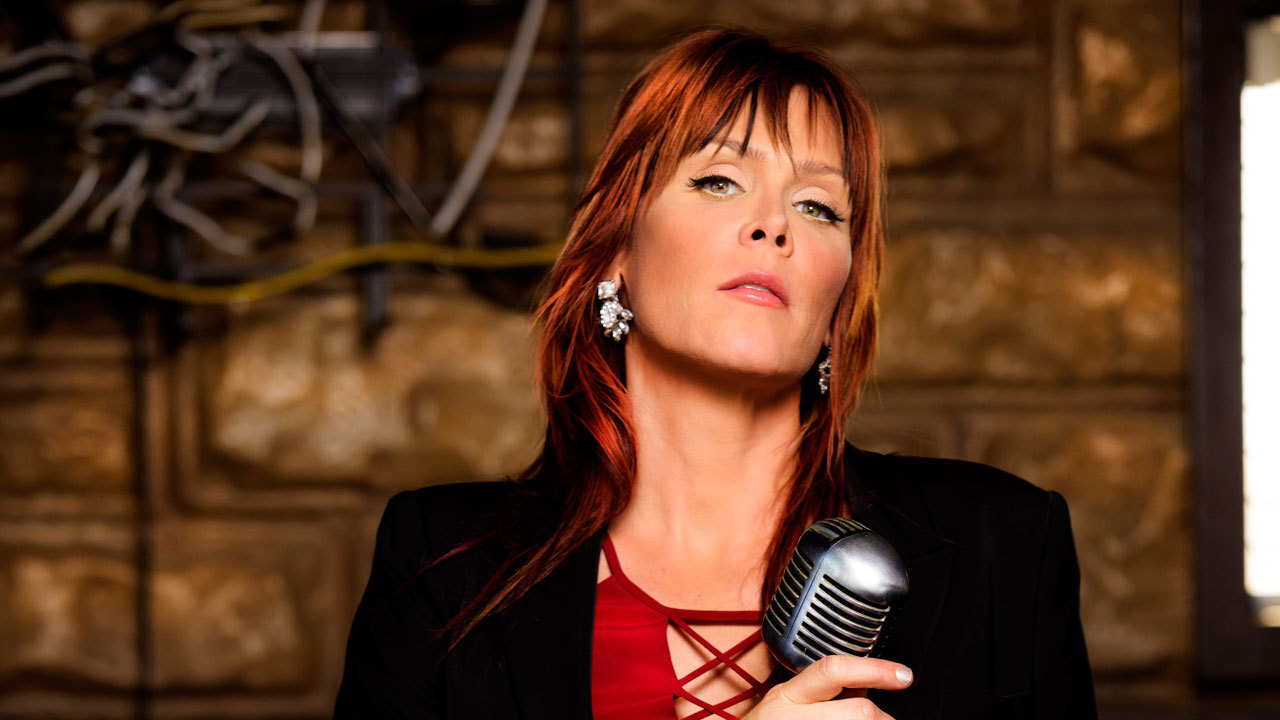 Press shot of Beth Hart