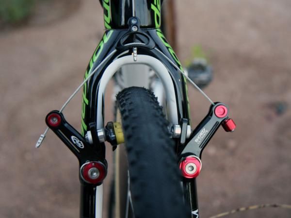 Avid's newest Shorty Ultimate cantilever brakes are set up in the high-power, low-profile configuration front and rear on Tim Johnson's (Cannondale-Cyclocrossworld.com) Cannondale SuperX.