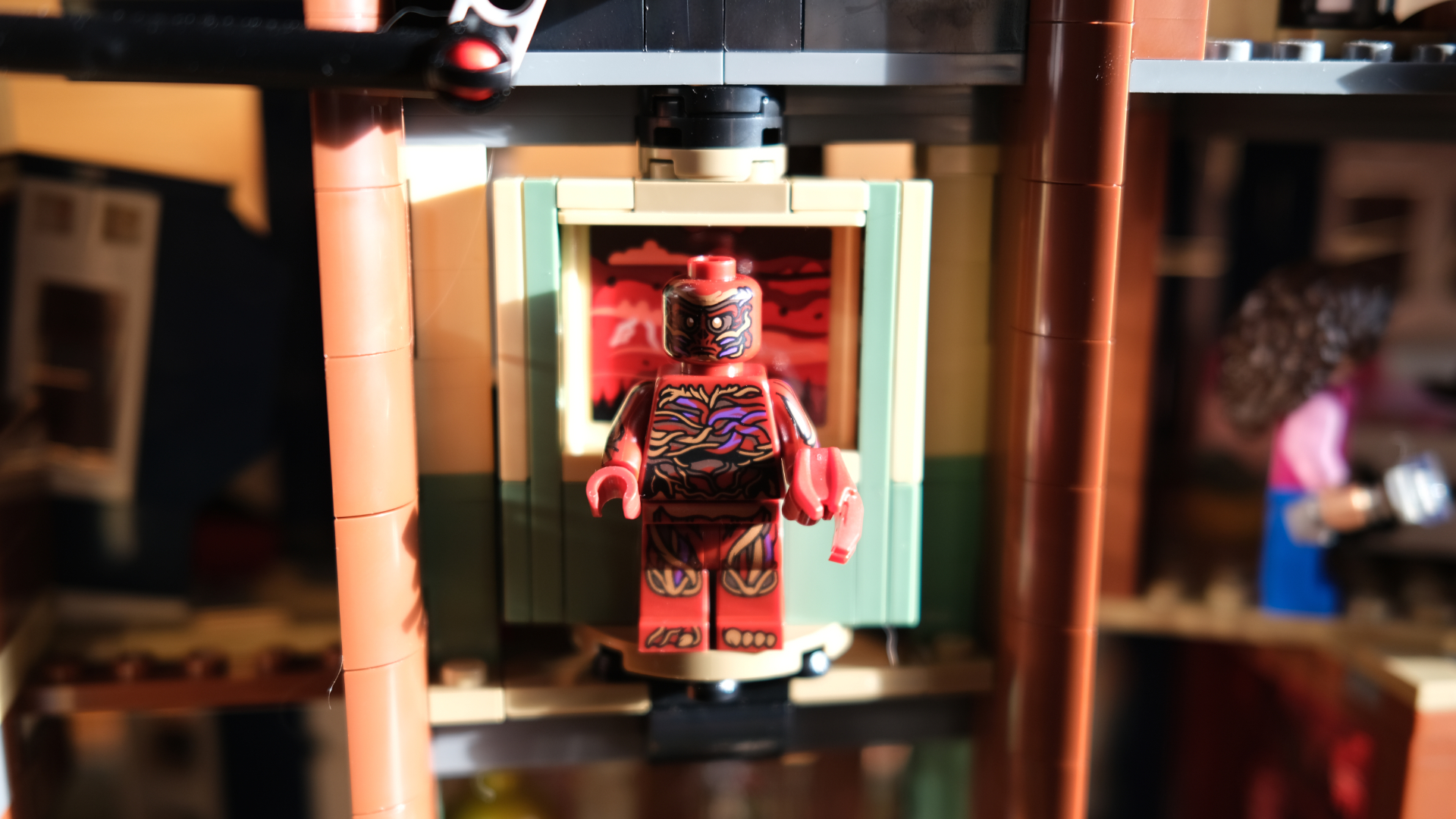 Lego Stranger Things The Creel House Set shot