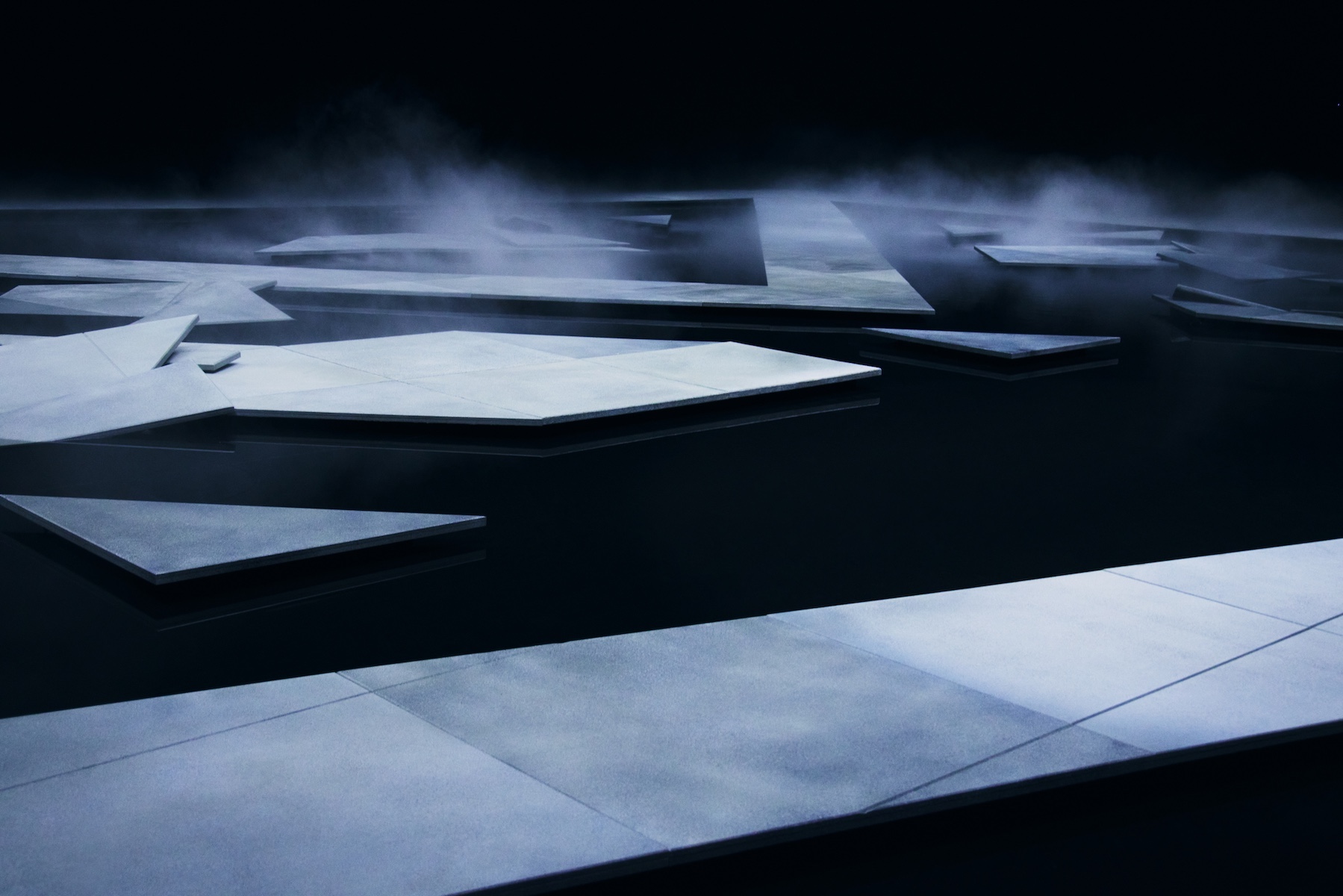 Khaite S/S 2026 runway show set Griffin Frazen