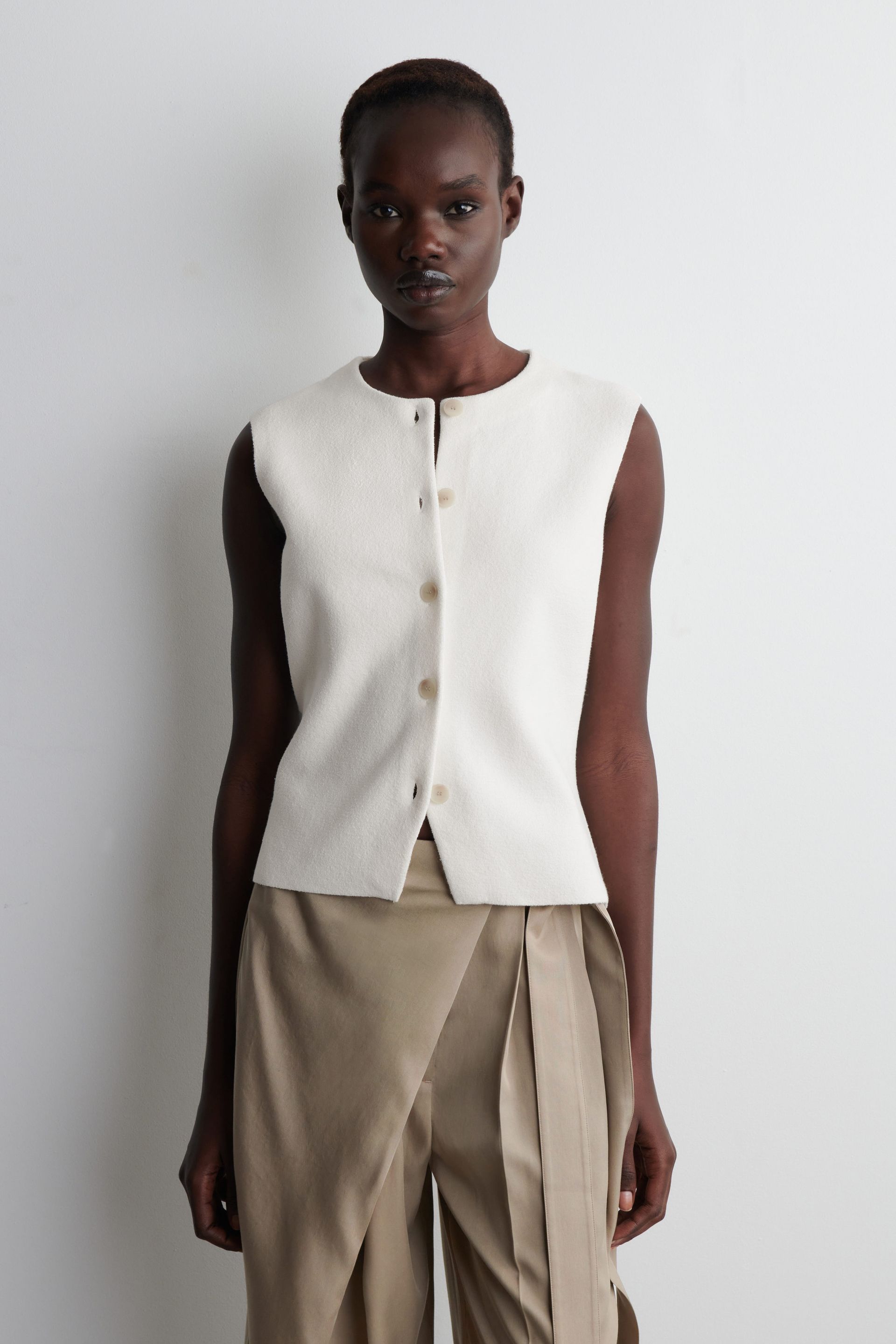 Knitted Cotton Vest