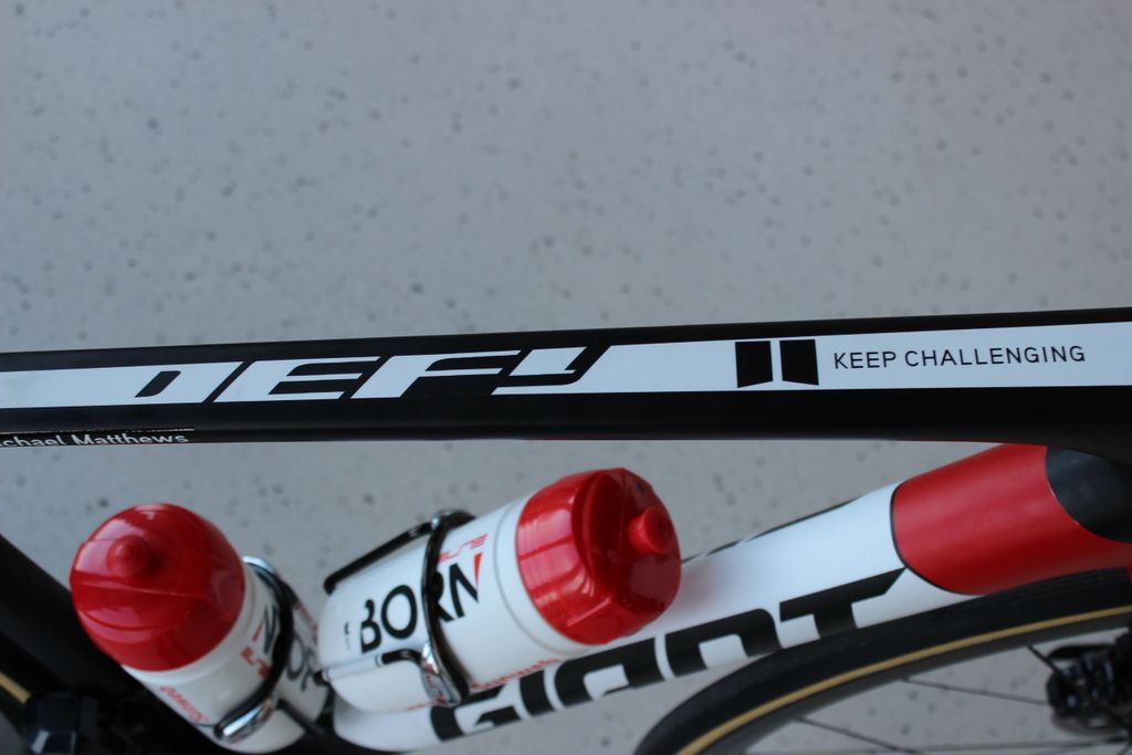 Giant's Defy bikes are its endurance model, and only come in disc