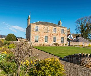 country houses for sale within easy commuting distance of edinburgh