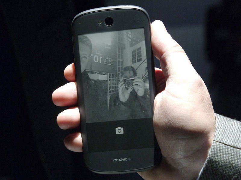 YotaPhone 2
