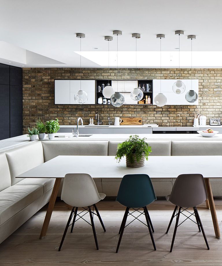 EVERYTHING YOU NEED TO CONSIDER WHEN PLANNING A HOME RENOVATION